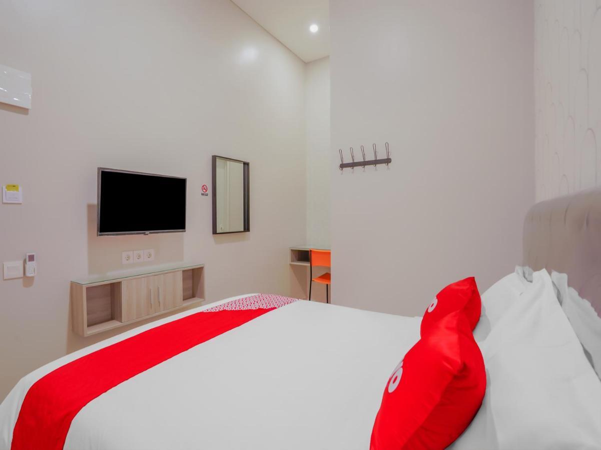 סוראבאיה Super Oyo Capital O 90336 Olive Guest House מראה חיצוני תמונה